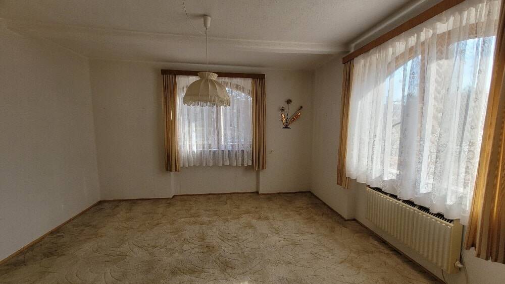 Doppelhaushälfte Markneukirchen Erlbach - 6 Zimmer, 124 m&sup2;, 59.000&euro; | Angebot:26065679