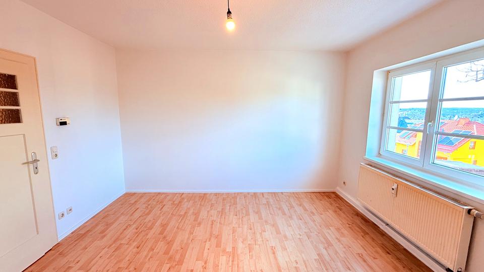 Etagenwohnung Plauen Alt Chrieschwitz - 3 Zimmer, 61 m&sup2;, 300&euro; | Angebot:24926287