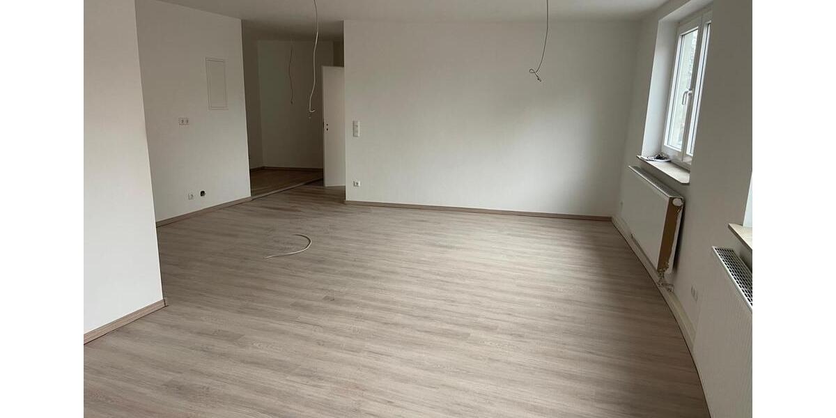 Etagenwohnung Münchberg - 4 Zimmer, 106 m&sup2;, 850&euro; | Angebot:26310238