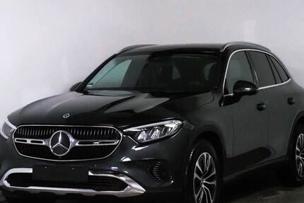 Mercedes-Benz GLC 220 2.701 km 50.940 &euro; Hof 95030