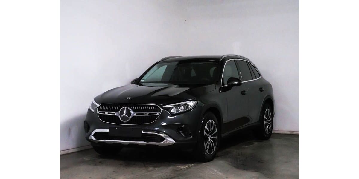 Mercedes-Benz GLC 220 2.701 km 50.940 &euro; Hof 95030