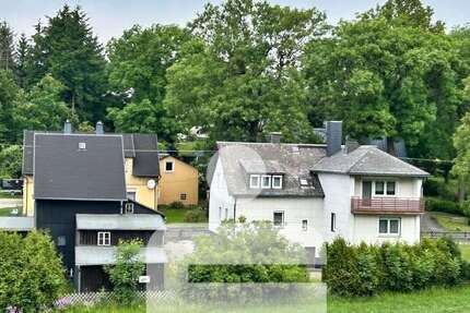 Haus Geroldsgrün - 5 Zimmer, 131 m&sup2;, 95.000&euro; | Angebot:25196695