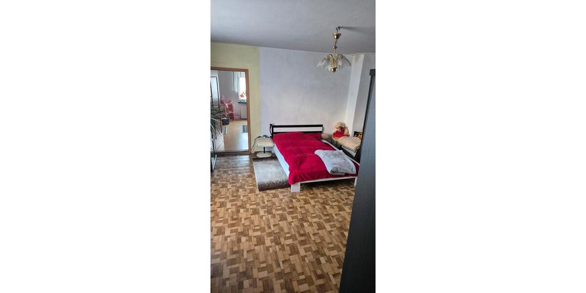 Einfamilienhaus Oelsnitz (Vogtland) - 5 Zimmer, 160 m&sup2;, 240.000&euro; | Angebot:25838441