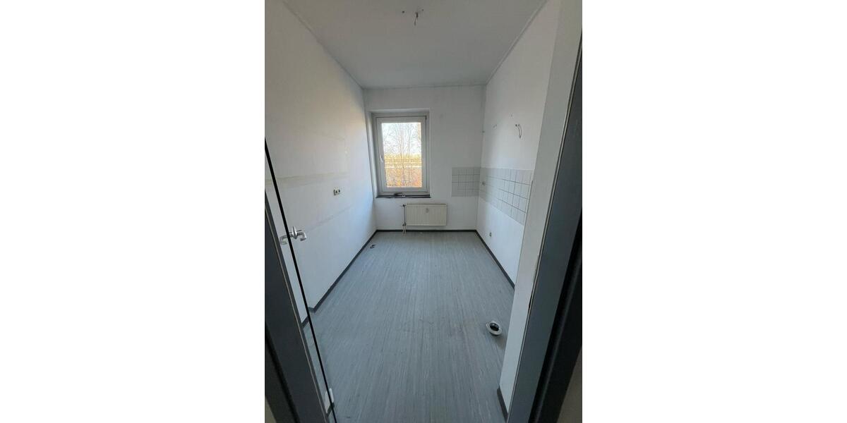 Etagenwohnung Naila - 3 Zimmer, 76 m&sup2;, 450&euro; | Angebot:24474410