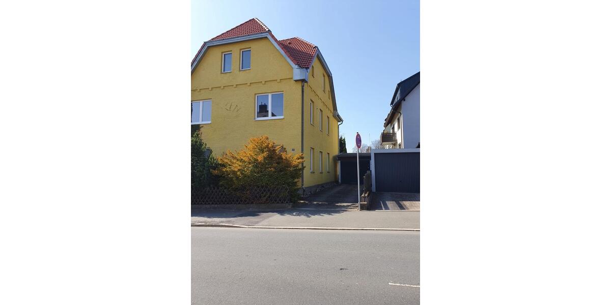 Etagenwohnung Selb - 3 Zimmer, 92 m&sup2;, 800&euro; | Angebot:26405823