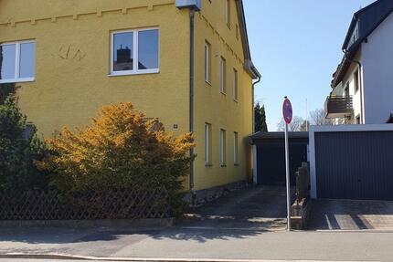 Wohnung Selb - 3 Zimmer, 92 m&sup2;, 800&euro; | Angebot:26405823