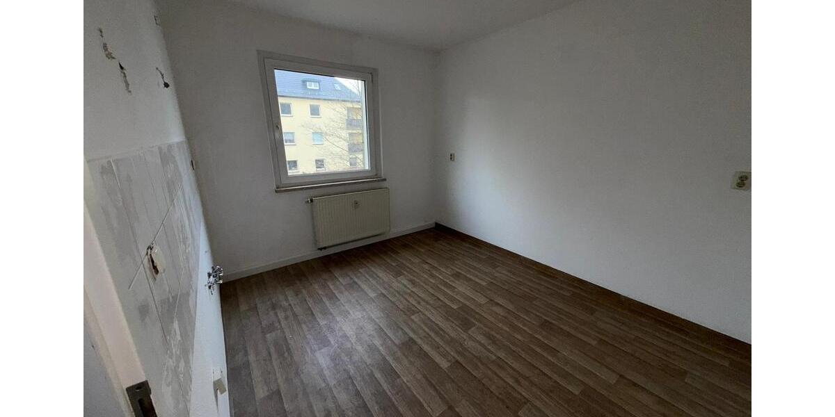 Etagenwohnung Plauen - 3 Zimmer, 78 m&sup2;, 506&euro; | Angebot:25303872