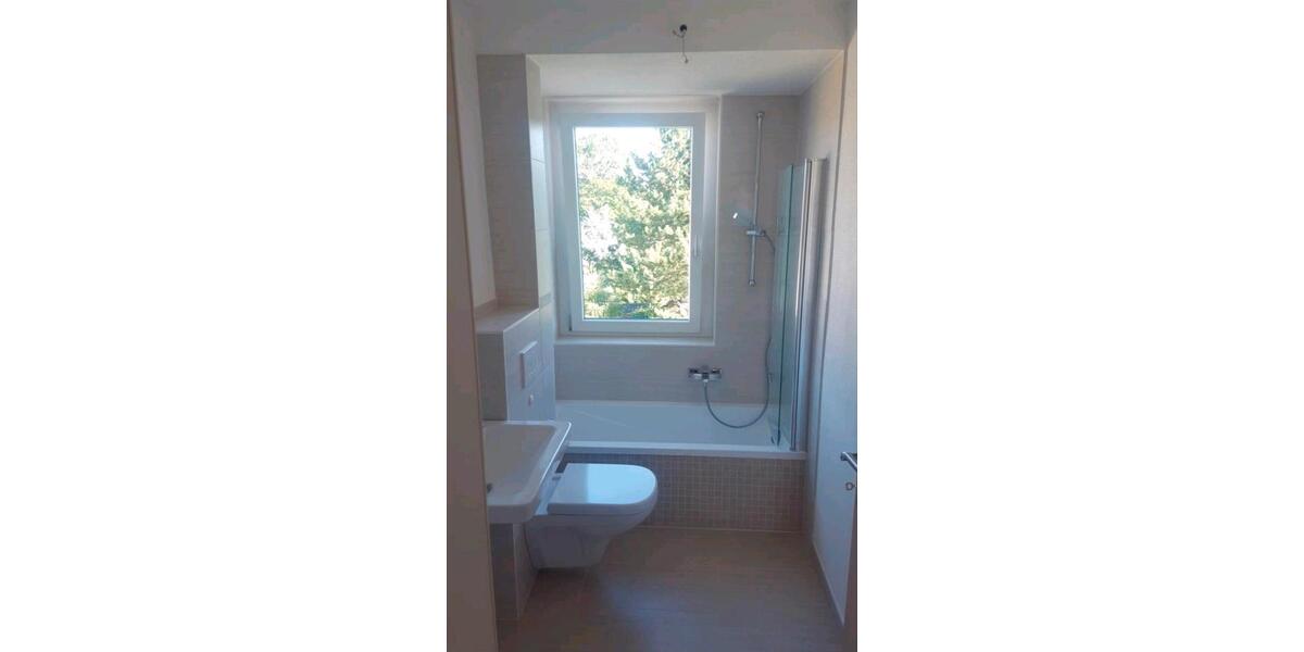 Etagenwohnung Plauen Altstadt - 3 Zimmer, 58 m&sup2;, 400&euro; | Angebot:25354154