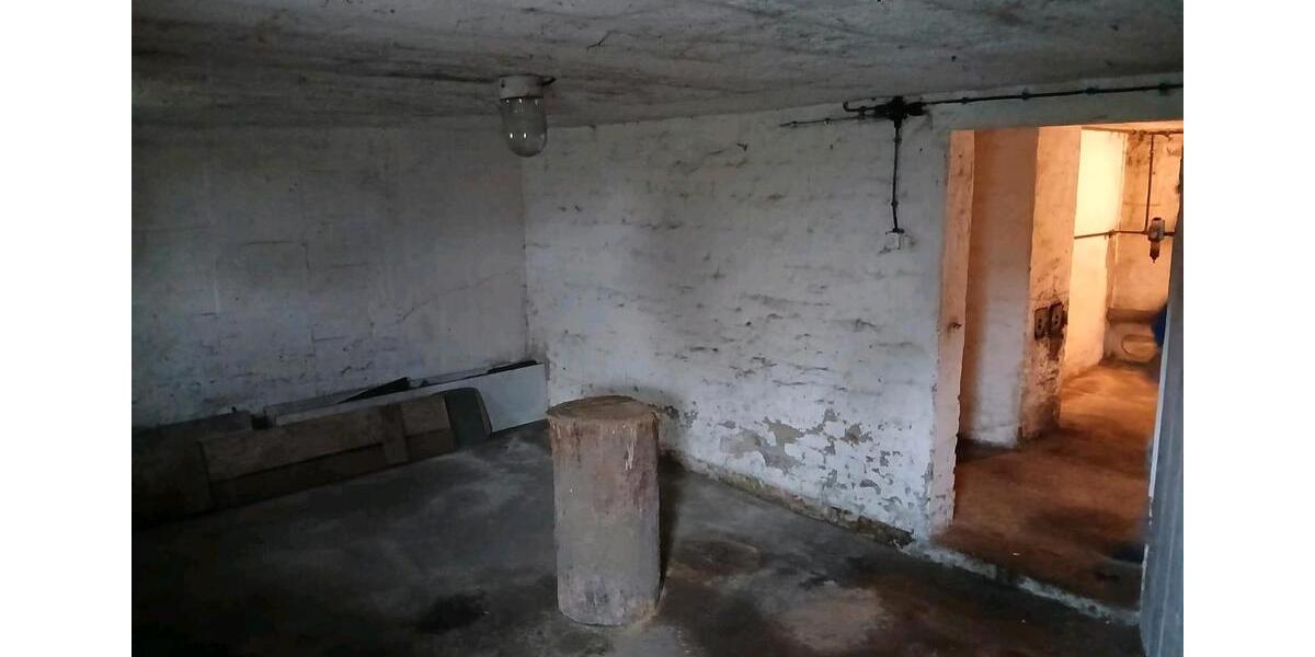 Reihenhaus Weischlitz - 7 Zimmer, 80 m&sup2;, 69.500&euro; | Angebot:26600960