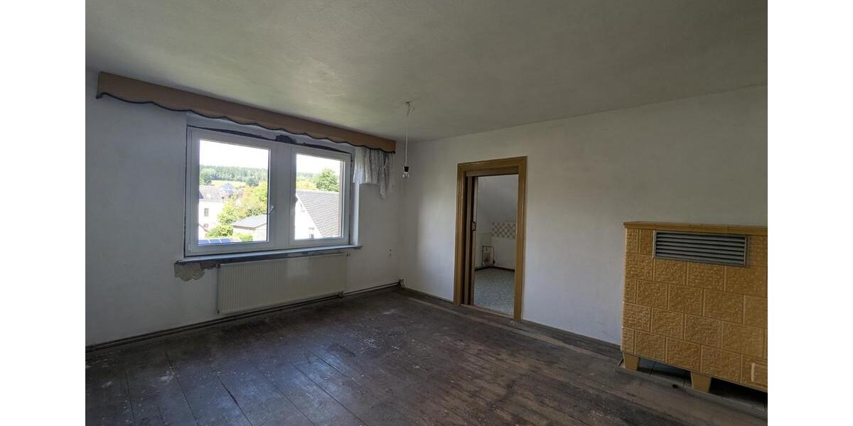 Mehrfamilienhaus, Wohnhaus Oelsnitz (Vogtland) - 20 Zimmer, 278 m&sup2;, 83.000&euro; | Angebot:23512555