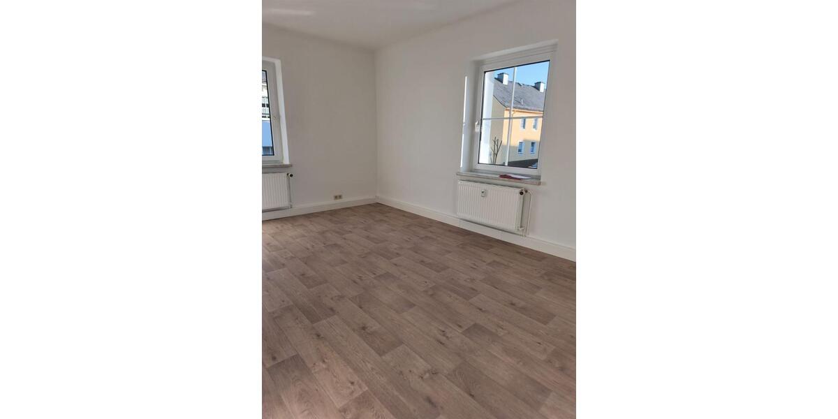 Etagenwohnung Bad Lobenstein - 2 Zimmer, 50 m&sup2;, 342&euro; | Angebot:24590815