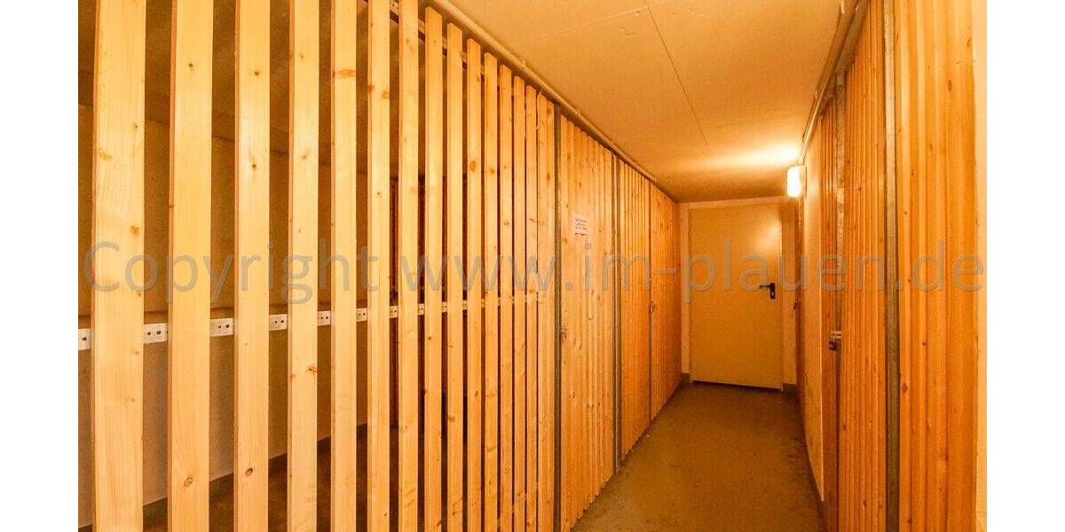 Etagenwohnung Plauen Preißelpöhl - 3 Zimmer, 67 m&sup2;, 345&euro; | Angebot:25694439