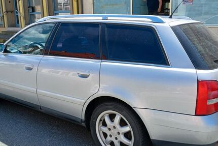 Audi A4 260.000 km 980 &euro; Gefrees 95482