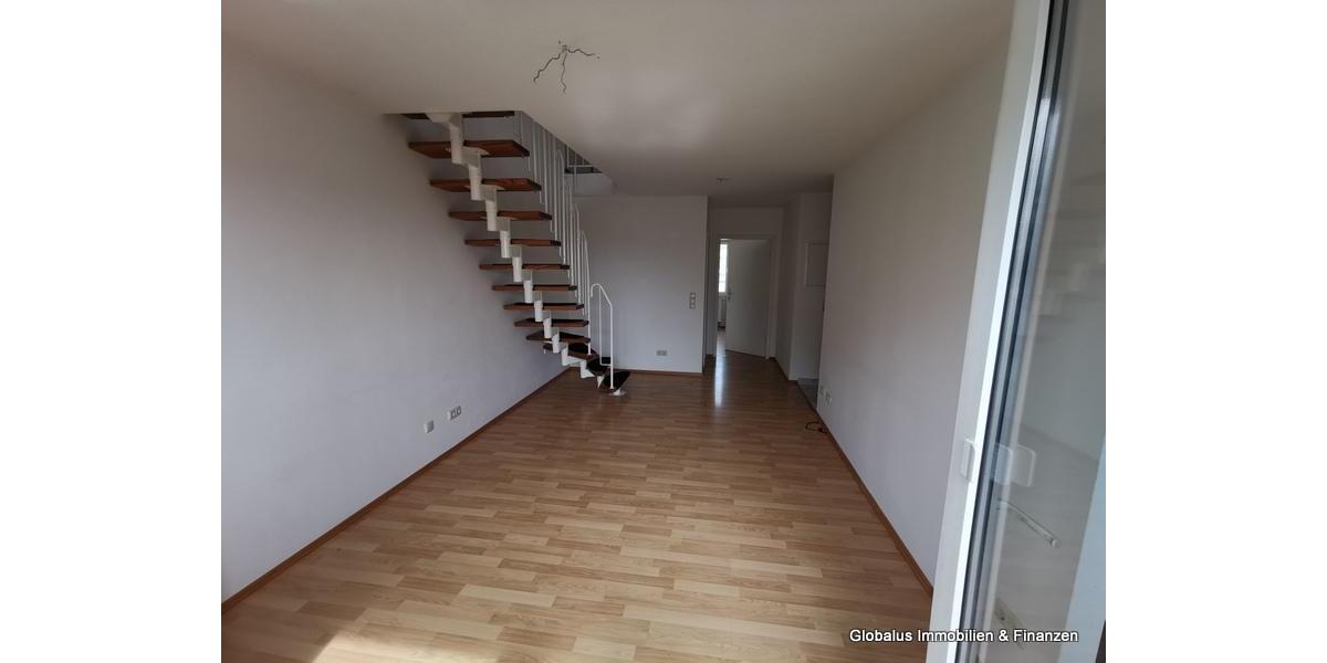 Dachgeschoßwohnung Plauen - 5 Zimmer, 105 m&sup2;, 690&euro; | Angebot:25871109