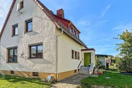 Haus Konradsreuth - 5 Zimmer, 97 m&sup2;, 99.900&euro; | Angebot:23020615