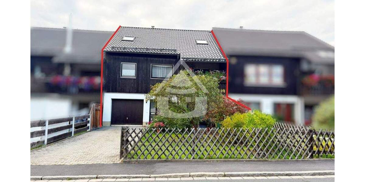 Reihenmittelhaus Selb - 7 Zimmer, 138 m&sup2;, 199.000&euro; | Angebot:25665906