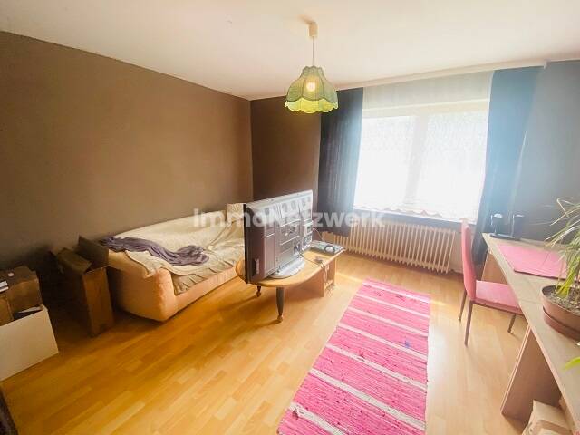 Einfamilienhaus Schwarzenbach am Wald / Meierhof Meierhof - 8 Zimmer, 240 m&sup2;, 210.000&euro; | Angebot:25824296