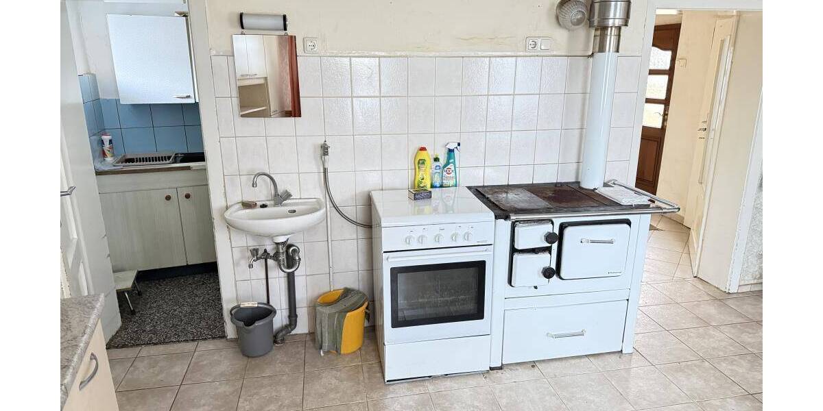 Einfamilienhaus Remptendorf Eliasbrunn - 9 Zimmer, 207 m&sup2;, 39.900&euro; | Angebot:25971078
