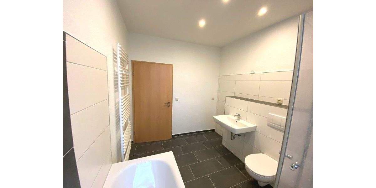 Mehrfamilienhaus, Wohnhaus Plauen Südvorstadt - 1 Zimmer, 219.000&euro; | Angebot:25776514