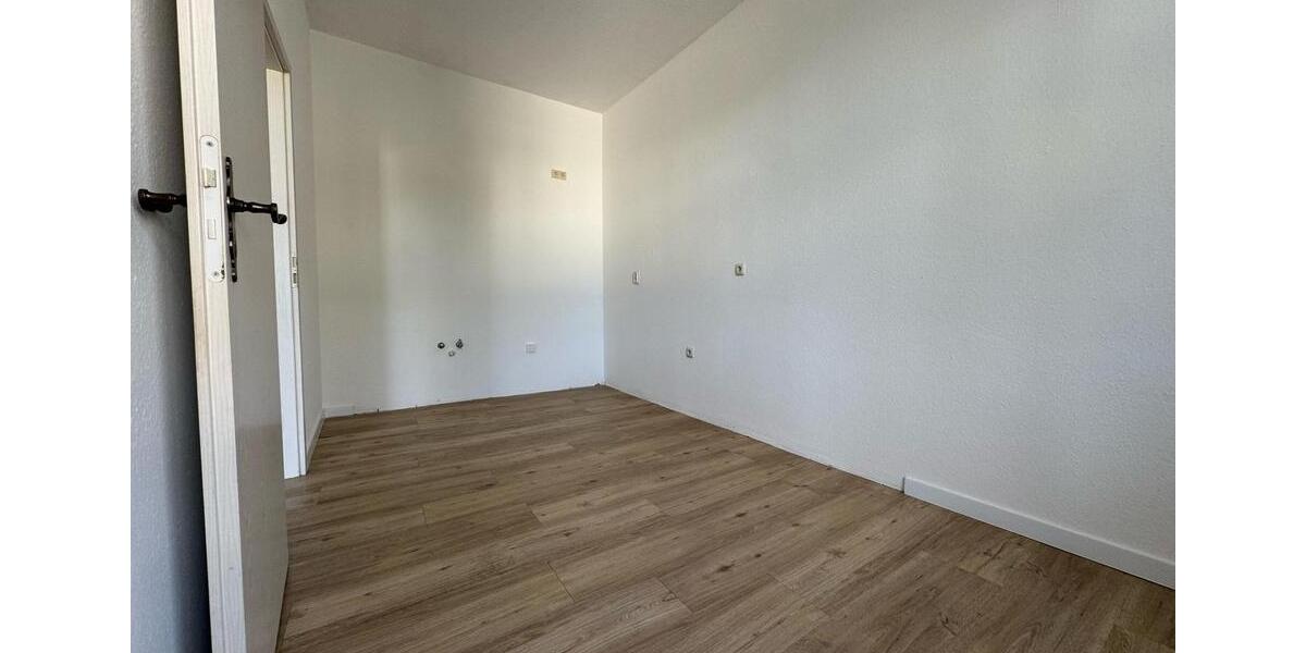 Etagenwohnung Bad Elster - 2 Zimmer, 67 m&sup2;, 405&euro; | Angebot:25217190