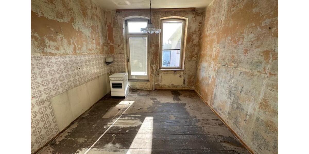 Mehrfamilienhaus, Wohnhaus Naila - 12 Zimmer, 557 m&sup2;, 149.950&euro; | Angebot:19557101