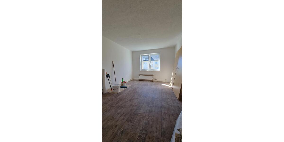 Etagenwohnung Schleiz - 2 Zimmer, 58 m&sup2;, 420&euro; | Angebot:24616026