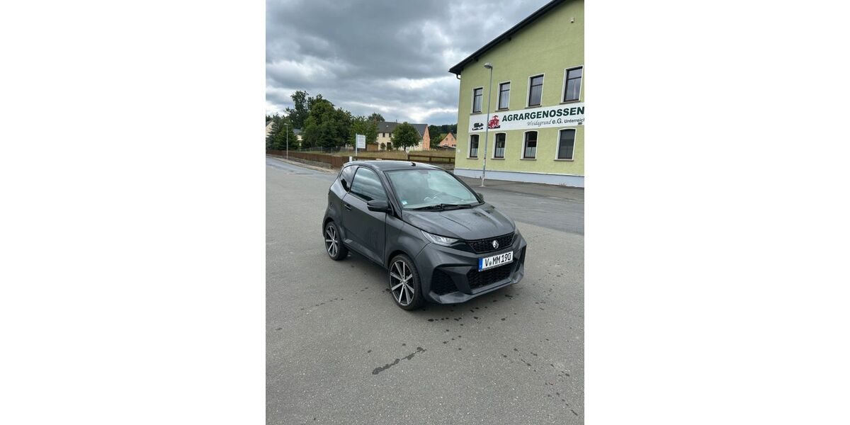 Aixam City 14.600 km 14.500 &euro; Pausa-Mühltroff 07952