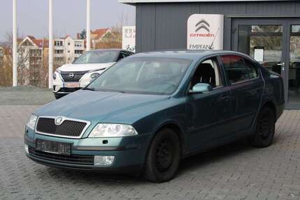 Skoda Octavia 181.300 km 1.900 &euro; Plauen 08529