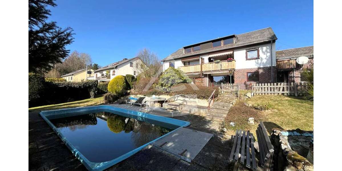 Einfamilienhaus Stammbach - 19 Zimmer, 418 m&sup2;, 419.000&euro; | Angebot:25895956