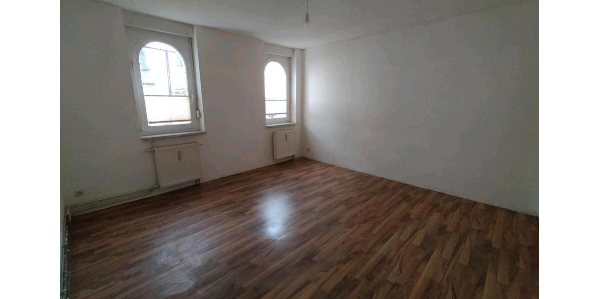 Erdgeschoßwohnung Oelsnitz (Vogtland) - 1 Zimmer, 35 m&sup2;, 210&euro; | Angebot:25105393