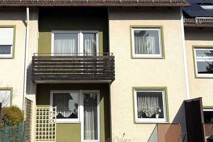 Haus Hof Christiansreuth - 4 Zimmer, 105 m&sup2;, 180.000&euro; | Angebot:25526157