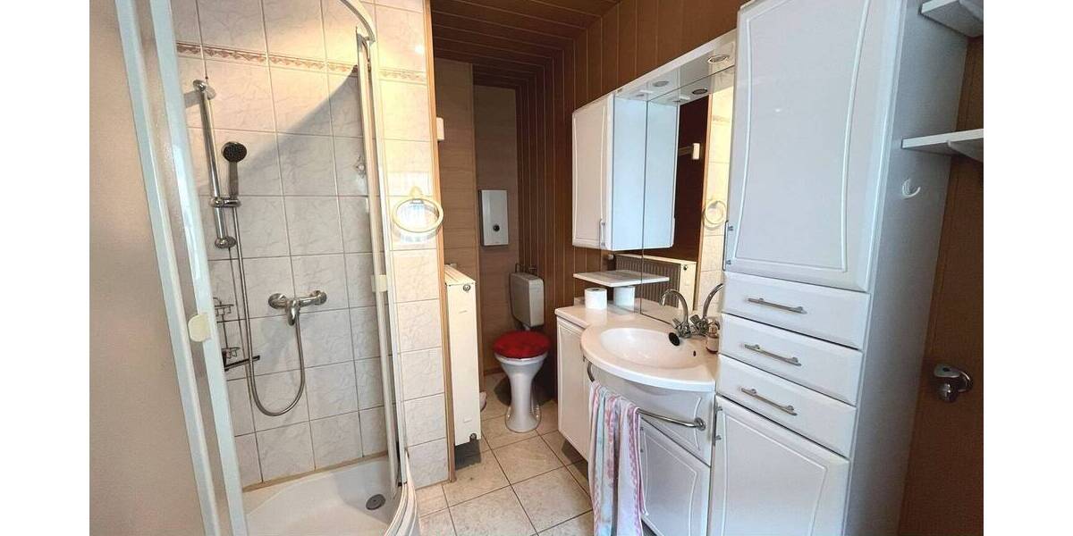 Einfamilienhaus Selb - 7 Zimmer, 148 m&sup2;, 149.000&euro; | Angebot:26683232