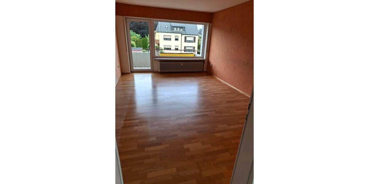 Etagenwohnung Münchberg - 3 Zimmer, 86 m&sup2;, 135.000&euro; | Angebot:26992269