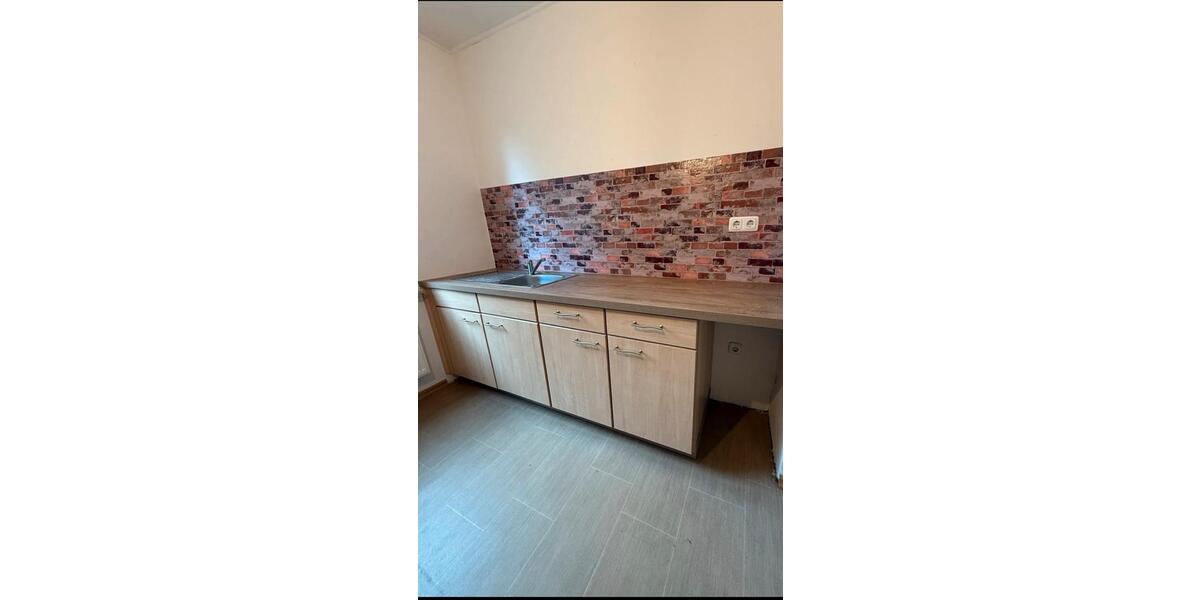 Etagenwohnung Hof Altstadt - 4 Zimmer, 100 m&sup2;, 800&euro; | Angebot:24361798