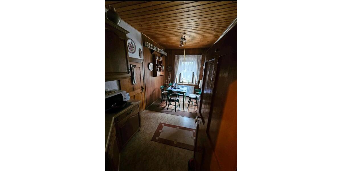 Einfamilienhaus Sparneck - 10 Zimmer, 230 m&sup2;, 159.000&euro; | Angebot:26089009