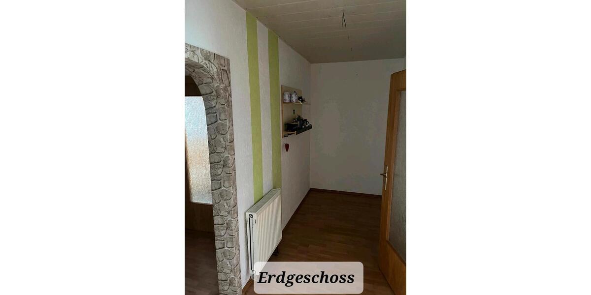 Mehrfamilienhaus, Wohnhaus Remptendorf - 6 Zimmer, 147 m&sup2;, 125.000&euro; | Angebot:26958020