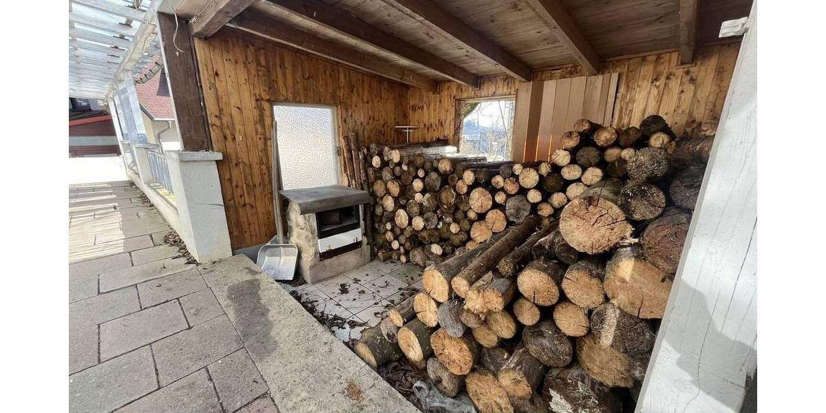 Einfamilienhaus Helmbrechts Enchenreuth - 7 Zimmer, 151 m&sup2;, 79.000&euro; | Angebot:26187386