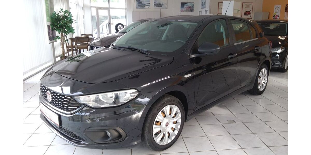 Fiat Tipo 92.500 km 7.950 &euro; Gefrees 95482