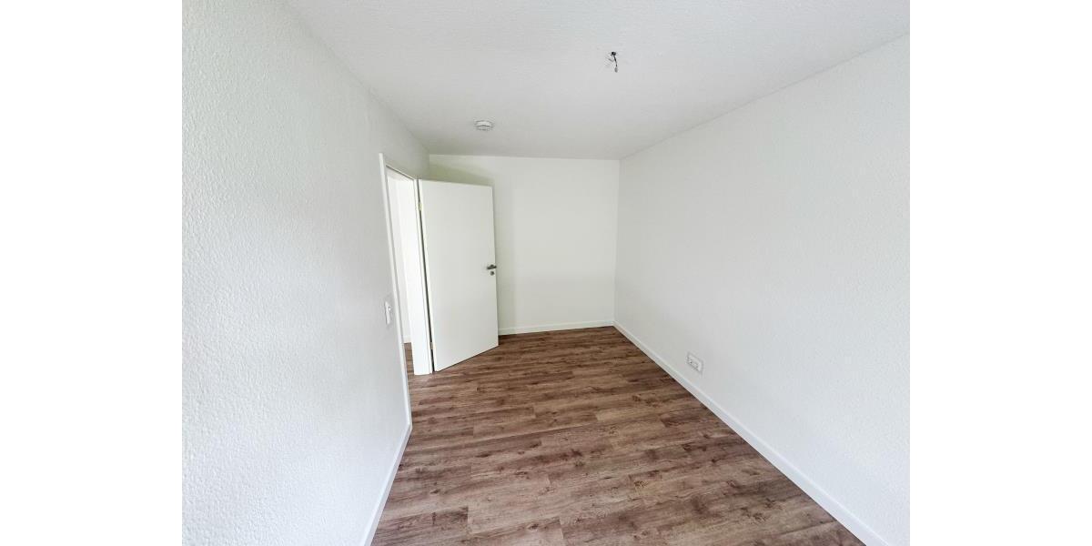 Etagenwohnung Plauen Bahnhofsvorstadt - 2 Zimmer, 42 m&sup2;, 380&euro; | Angebot:25428666