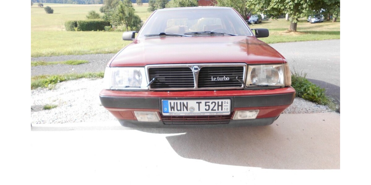 Lancia Thema ie Turbo 1. Serie 99.000 km 9.999 &euro; Kirchenlamitz 95153