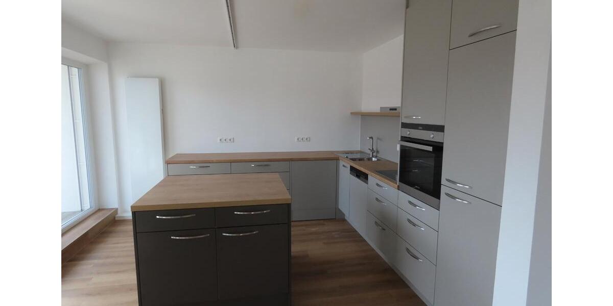 Etagenwohnung Selb - 3 Zimmer, 107 m&sup2;, 1.134&euro; | Angebot:26405754
