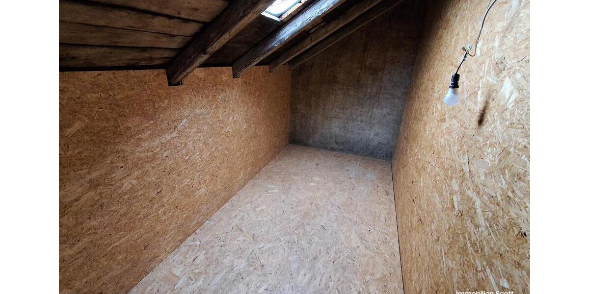 Etagenwohnung Plauen Bahnhofsvorstadt - 3 Zimmer, 103 m&sup2;, 1.110&euro; | Angebot:23511297