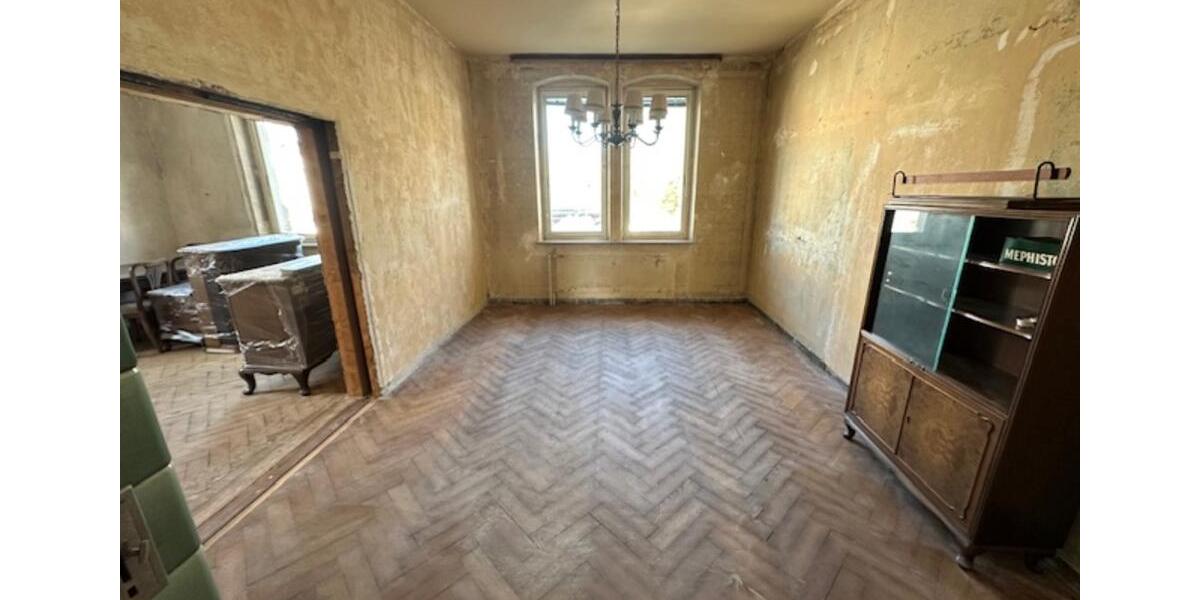 Mehrfamilienhaus, Wohnhaus Naila - 12 Zimmer, 557 m&sup2;, 149.950&euro; | Angebot:19557101