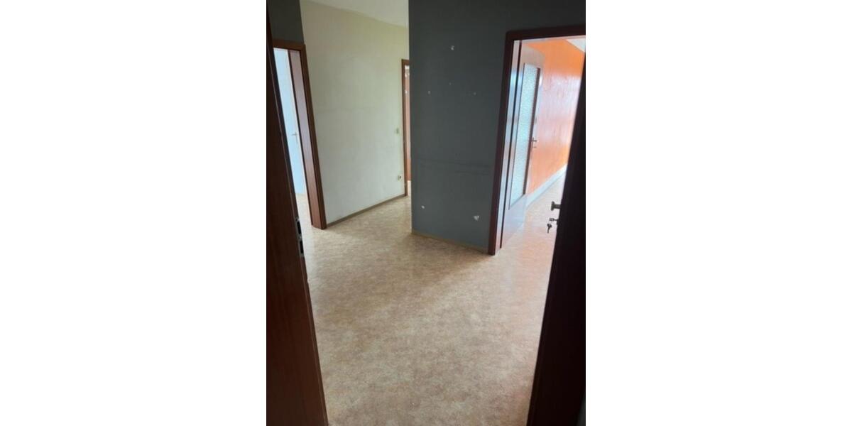 Etagenwohnung Naila - 3 Zimmer, 81 m&sup2;, 525&euro; | Angebot:24474416