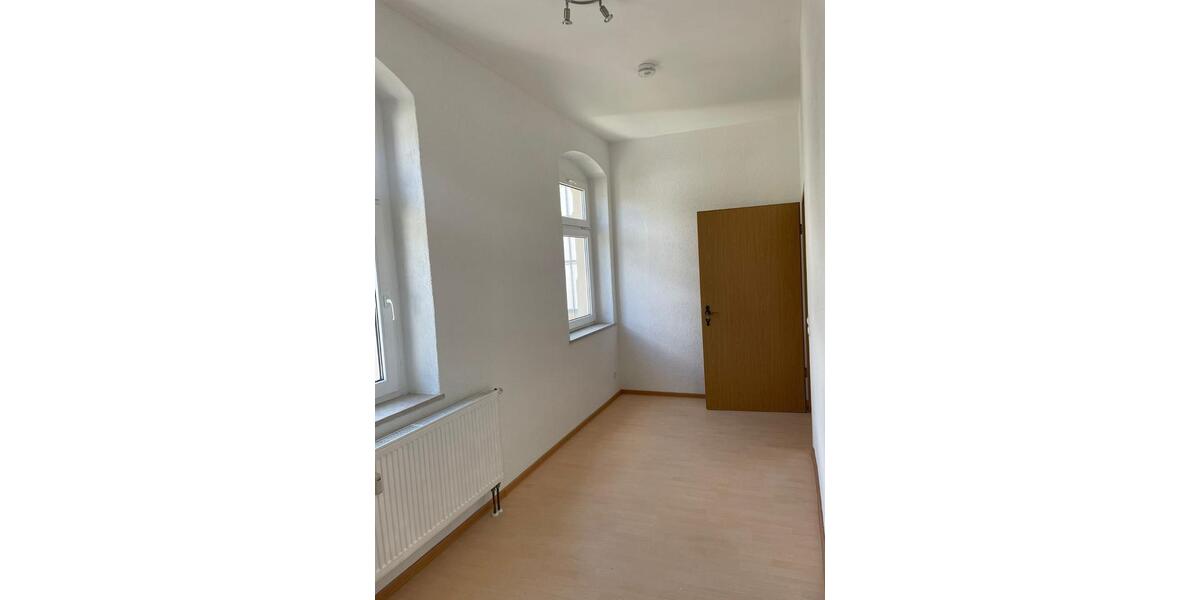 Etagenwohnung Plauen Bahnhofsvorstadt - 4 Zimmer, 103 m&sup2;, 88.500&euro; | Angebot:25058296