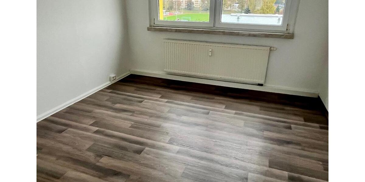 Etagenwohnung Oelsnitz (Vogtland) - 3 Zimmer, 58 m&sup2;, 316&euro; | Angebot:23732778