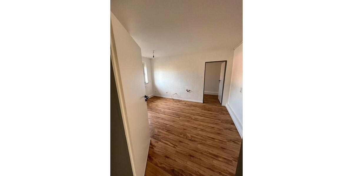 Etagenwohnung Selb - 2.5 Zimmer, 55 m&sup2;, 475&euro; | Angebot:26313134
