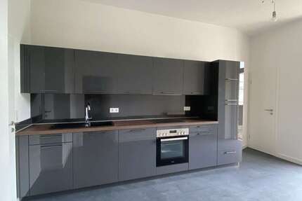 Wohnung Plauen Neundorfer Vorstadt - 2 Zimmer, 63 m&sup2;, 410&euro; | Angebot:25644144