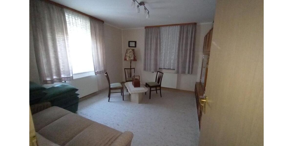 Doppelhaushälfte Selb - 5 Zimmer, 116 m&sup2;, 128.000&euro; | Angebot:23423365