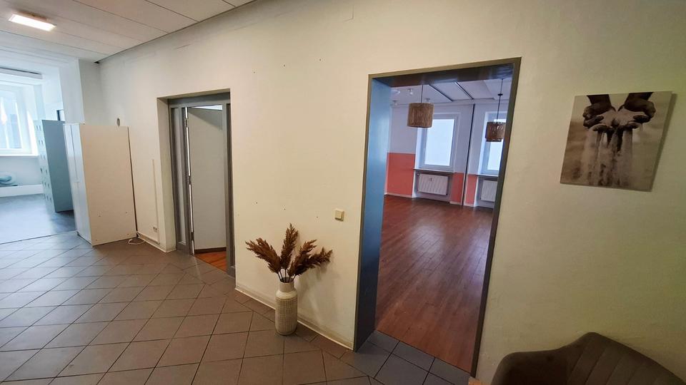 Gewerbeobjekt Hof Altstadt - 890&euro; | Angebot:26051446